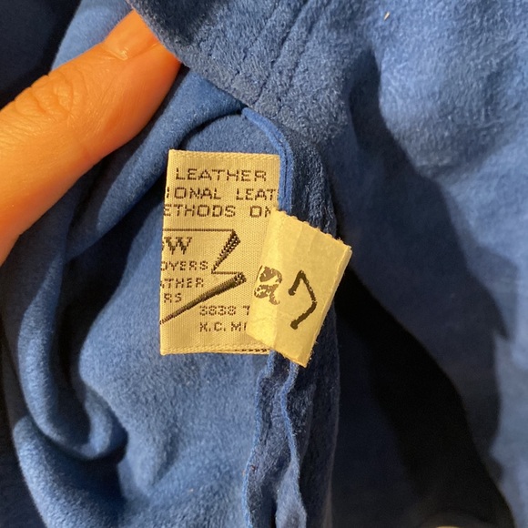 Blue Suede Shirt - Picture 5 of 7